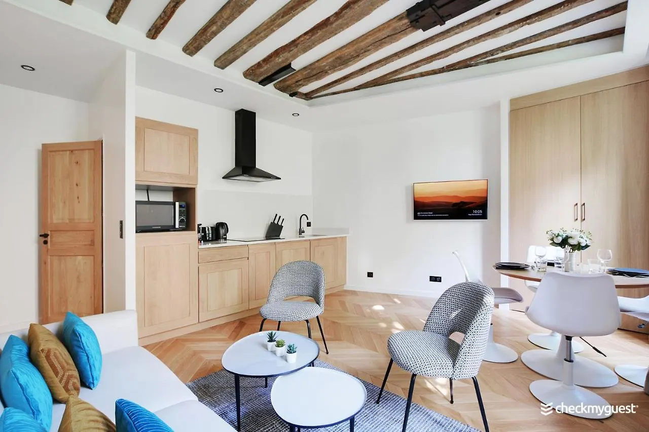 Cmg Residence Republique II - Rue Beranger Paris 0*,  France
