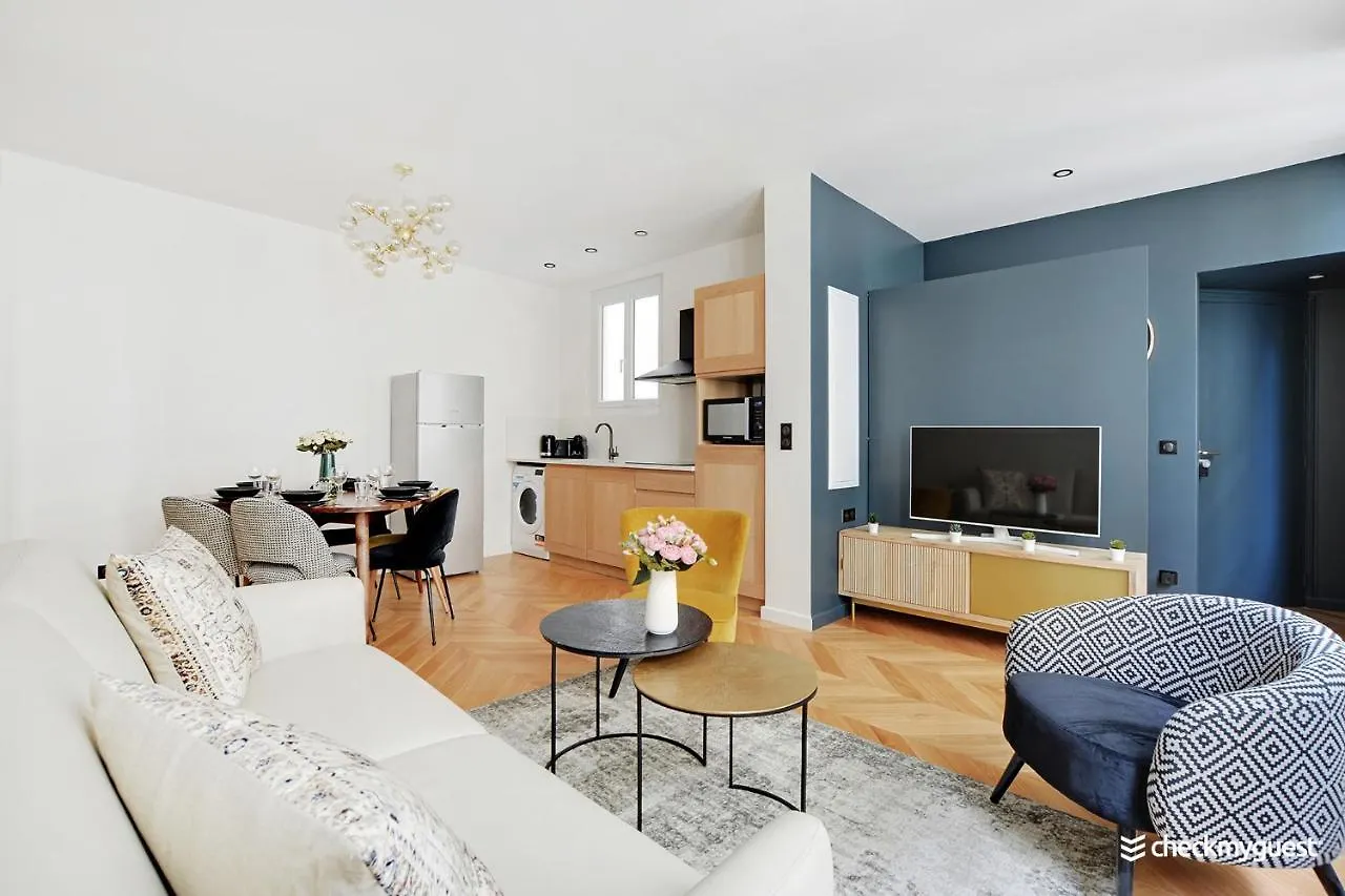 Apartment Cmg Residence Republique II - Rue Beranger Paris France